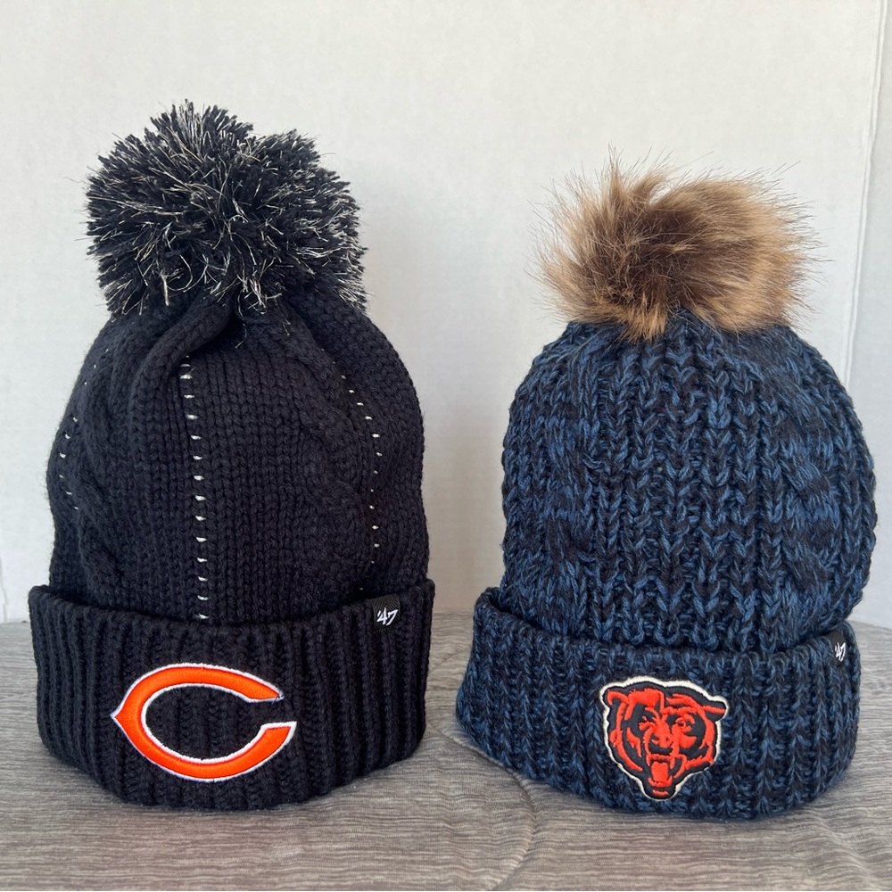 NWOT Chicago Bears cuffed knit hats with pom.